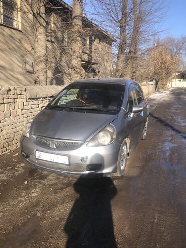 Honda: Honda Fit: 2003 г., 1.5 л, Вариатор, Бензин, Хэтчбэк