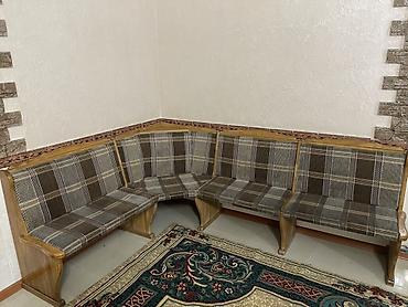 кухонный буфет: Угловая скамья/кухонный уголок из массива дерева с мягкими сиденьями — 2