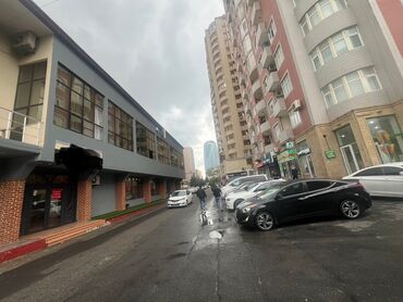 doner obyekti arenda: İcarəyə obyekt – hazır restoran/kafe sahəsi Ünvan: mərkəzi küçə boyu