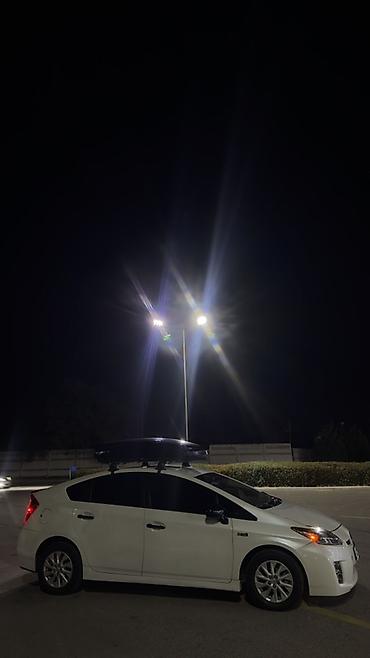 bwb e34: Toyota Prius: 2013 г., 1.8 л, Автомат, Гибрид, Хэтчбэк — 5
