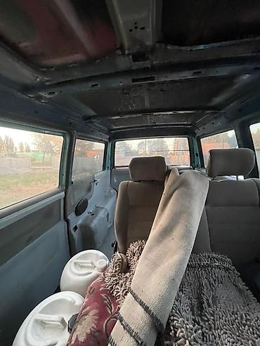 gps treker: Volkswagen Transporter: 1992 г., 2 л, Механика, Бензин, Фургон — 9