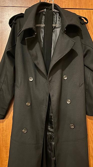 uzun paltolar: Plaş, PULL&BEAR, XS, rəng - Qara — 4