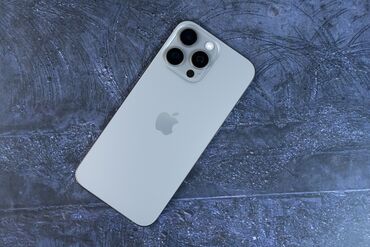 Apple iPhone: IPhone 16 Pro Max, Б/у, 1 ТБ, White Titanium, Зарядное устройство, Защитное стекло, Коробка, 100 %