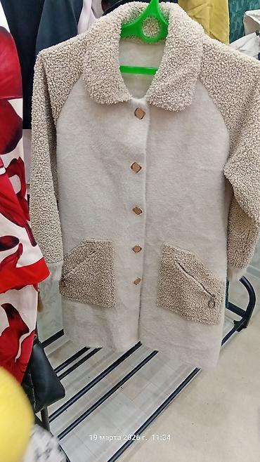 Кожаные куртки: Кожаная куртка, Косуха, Кожзам, Приталенная модель, S — 4