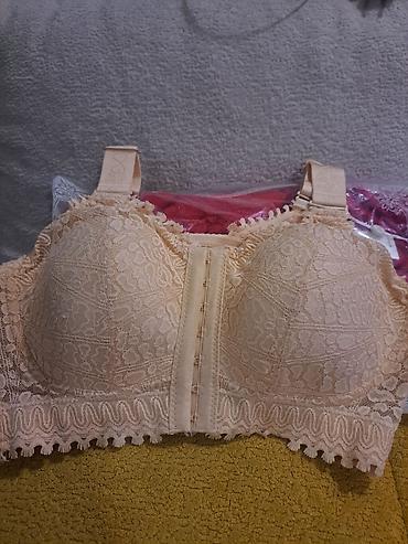 Qadın krujevalı bralet/sutyen - Rəng: şampan/bej - Material: yumşaq