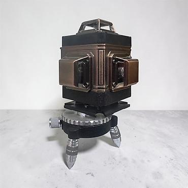 прожектор на крышу: Лазерный уровень 360° (линейный нивелир) с поворотным основанием и — 1
