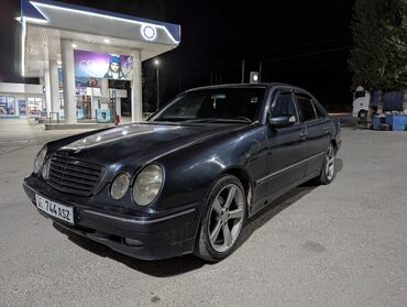 мерседерс 211: Mercedes-Benz E-Class: 2001 г., 2.2 л, Автомат, Дизель, Седан