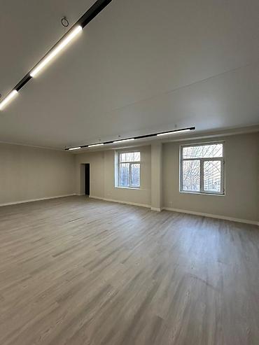 Продажа офисов: 🔥 9 коммерческих помещений на первом этаже в центре города 📍 ул. Айни — 20