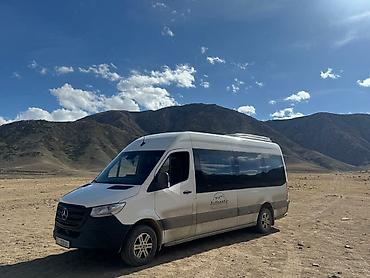 w210 e320: Mercedes-Benz Sprinter — комфортабельный микроавтобус VIP‑класса для — 1