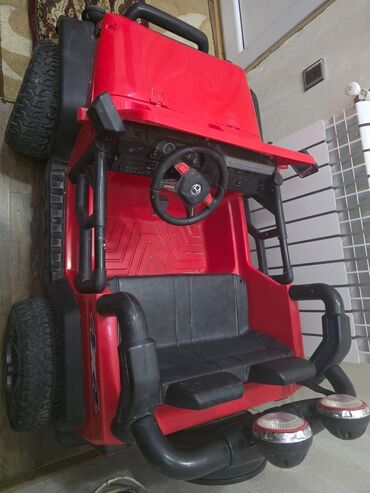 Uşaq üçün elektrikli off-road jeep tipli maşın(Qiymetle bagli