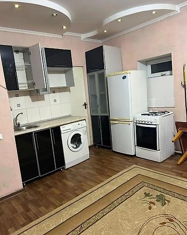 2 bedroom: Сдаётся 2‑комнатная квартира‑студия с выделенной спальней, ж/м — 1