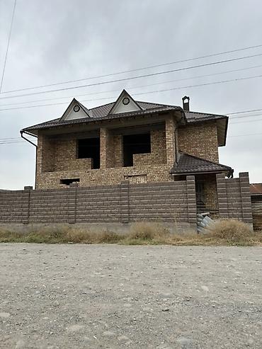 квартира 2 комната: Продаётся двухэтажный кирпичный дом с двором и капитальным забором — 1