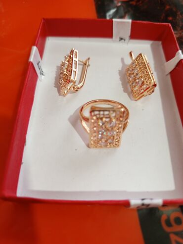 Tuflilər: Üzük və sırğalar - Metal: qızılı tonlu qirmizi rus qizili rengi - — 7