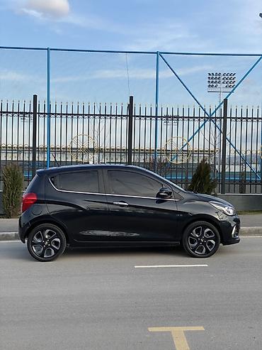 Chevrolet: Chevrolet Spark: 2016 г., 1 л, Вариатор, Бензин, Хэтчбэк — 13