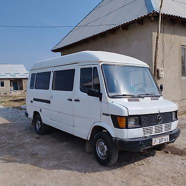 мерс 412: Mercedes-Benz : 1983 г., 2.4 л, Механика, Дизель, Бус — 5