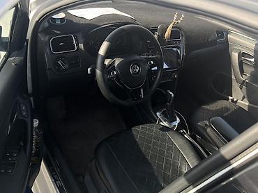 wolksvagen vento: Volkswagen Polo: 2017 г., 1.6 л, Автомат, Бензин, Седан — 4