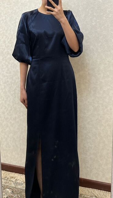 Вечерние платья: Вечернее платье, Рукава: Длинные, Бретельки на одно плечо — 8