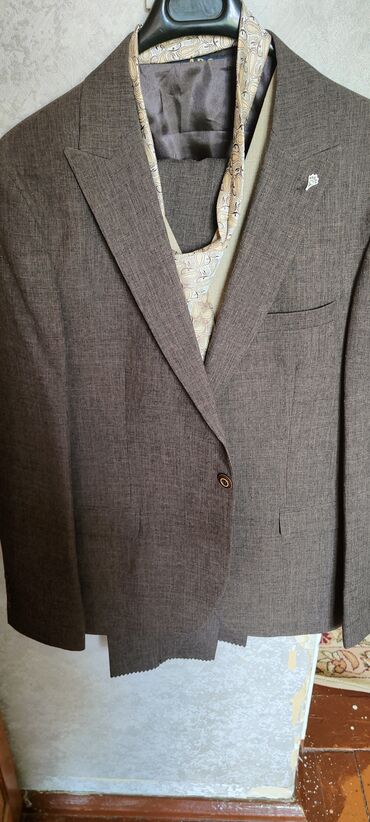 мужской коричневый пиджак: Костюм L (EU 40), цвет - Коричневый