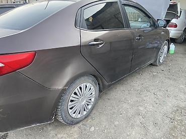 Kia: Kia Rio: 2014 г., Газ — 5