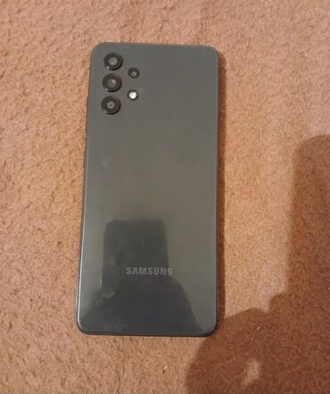 Samsung: Samsung Galaxy A32