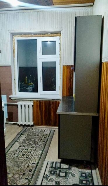 элитные дом: 2 комнаты, 48 м², 105 серия, 2 этаж, Старый ремонт