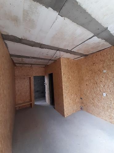 7 комнат: Здание, Действующий 180 м² — 7