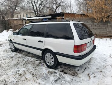 Volkswagen: Volkswagen Passat Variant: 1994 г., 1.8 л, Механика, Бензин, Универсал — 3