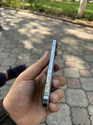 Apple iPhone: IPhone 13 Pro, Новый, 256 ГБ, Sierra Blue, Чехол, Коробка, 76 % — 6