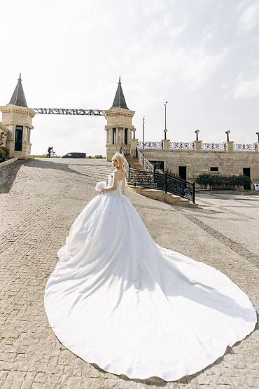 xonca satis: Məhsul: Gelinliklər biznez her biri ela vezyetdedir real alana edirim — 5