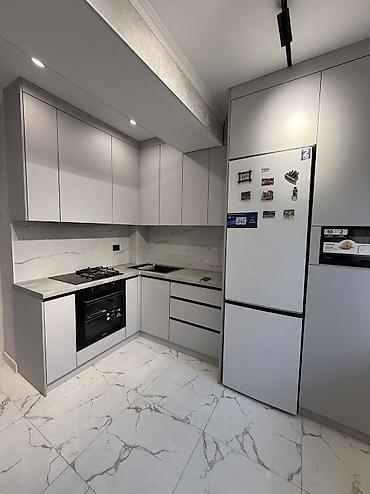 Кухонные гарнитуры: Кухни на заказ в современном минималистичном стиле - Планировки — 16