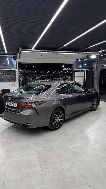 arizzo 8: Toyota Camry: 2021 г., 2.5 л, Автомат, Бензин, Седан — 4