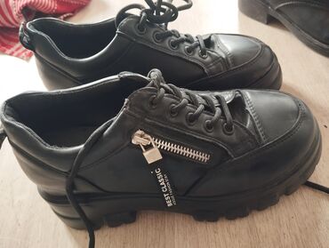 мужские деми ботинки: Ботинки и ботильоны 36, цвет - Черный