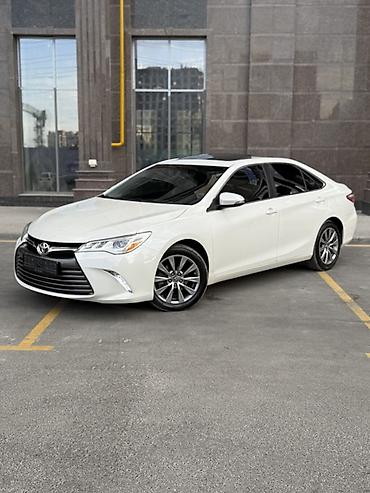 Toyota Camry: 2016 г., 2.5 л, Автомат, Бензин, Седан