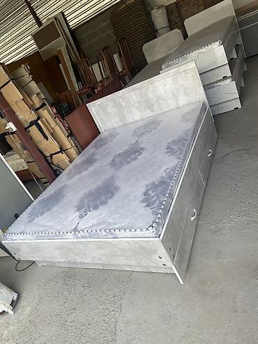 Двуспальные кровати: Двуспальная кровать, Новый, С матрасом, длина - 200 см — 14