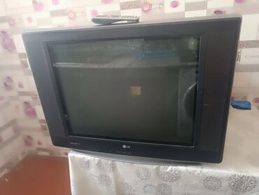 lg televizor 82 ekran qiymeti: İşlənmiş Televizor LG 82" UHD (3840x2160), Ödənişli çatdırılma