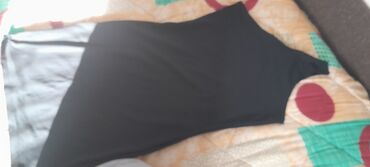 krojevi haljina za punije dame: 2XL (EU 44), bоја - Crna, Koktel, klub, Top (bez rukava)