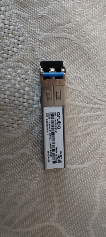 Serverlər: SFP Aruba-1GB LX(istifade olunmuyub yenidir) 5 eded 1 eded-100 manat