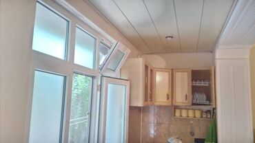 Təmirə hazır ev satılır. Leninqrand proyekt binanın yerləşdiyi mövqey