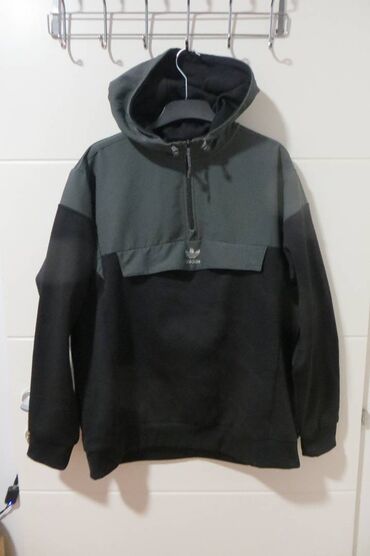 pamučne trenerke zenske trenerke jeftino: ADIDAs XL bez manakao novo a sve detaljno prikazano na slikama