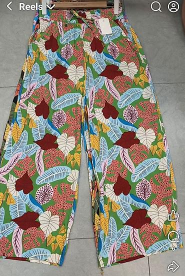 mickey mouse: Siroke pantalone raznih sarenih dezena i boja sa elasticnim pojasem — 3