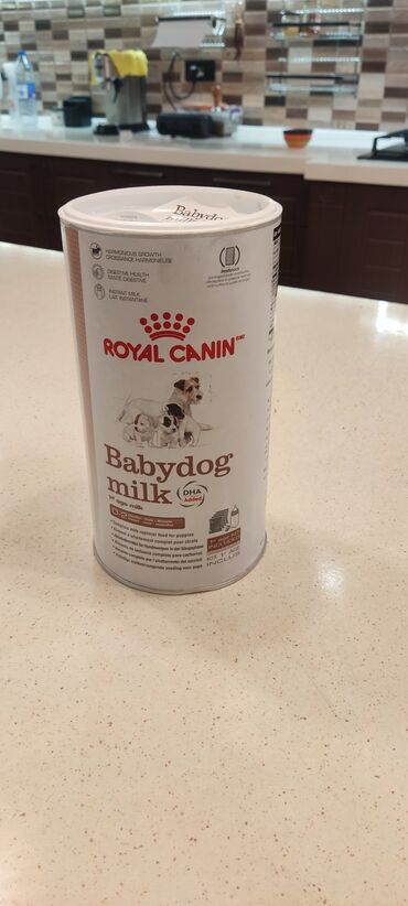 Yemlər: Royal Canin Babydog milk satiliri. Sehfen alinib. cox korpe oldugu