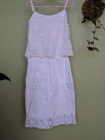 женские прямые юбки: XL (EU 42), 2XL (EU 44), цвет - Белый