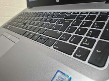 HP: Hp EliteBook 15 Ekran: 15.6" led FULL HD 1920x1080 Procesor: intel — 6