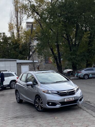 хоннда фит: Honda Fit: 2019 г., 1.5 л, Автомат, Бензин, Седан