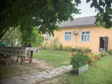ləhic bagları: 4 otaqlı, 70 kv. m, Kredit yoxdur, Orta təmir