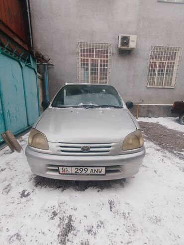 Toyota: Toyota Raum: 1998 г., 1.5 л, Автомат, Газ, Купе