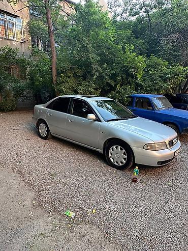 Audi: Audi A4: 1995 г., 2 л, Механика, Седан — 5