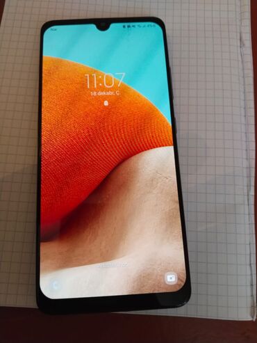 samsung e590: Samsung Galaxy A32, 64 GB, rəng - Qara, Face ID, Barmaq izi