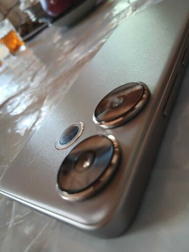 Poco: Poco F6, 512 GB, rəng - Gümüşü, Barmaq izi — 10