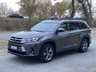 срочно продаю нужны деньги очень срочно: Toyota Highlander: 2019 г., 3.5 л, Автомат, Бензин, Жол тандабас